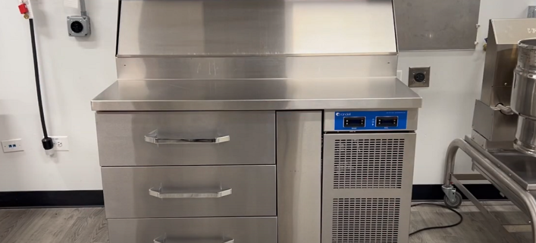 Randell Prep Table and Freezer Shutdown and Restart Instructions