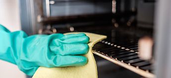 Whirlpool Oven Cleaning Photo