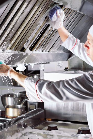 How To Clean A Commercial Kitchen Thoroughly | Parts Town