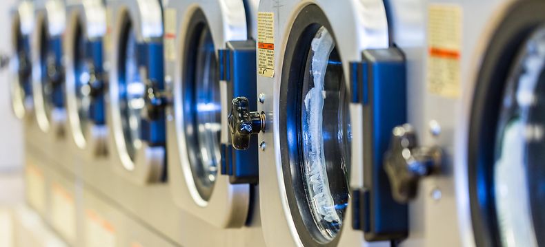 Commercial Washing Machine Maintenance & Cleaning