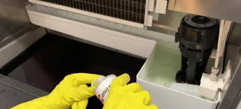 Teaser - How to Clean an Ice Machine