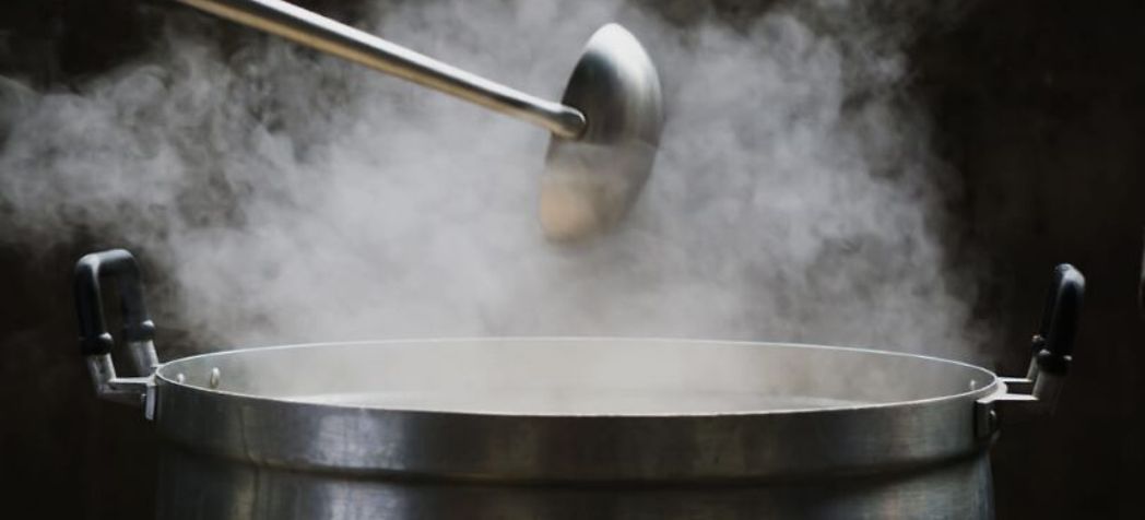 Soup kettle with steam - how to clean a Server kettle