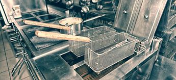 Double fryer in commercial kitchen - Henny Penny Pressure Fryer Preventative Maintenance
